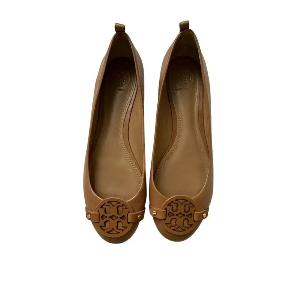 Tory Burch Womens Tan Brown Leather Slip-On Medallion Logo Ballet Flats Size 8.5